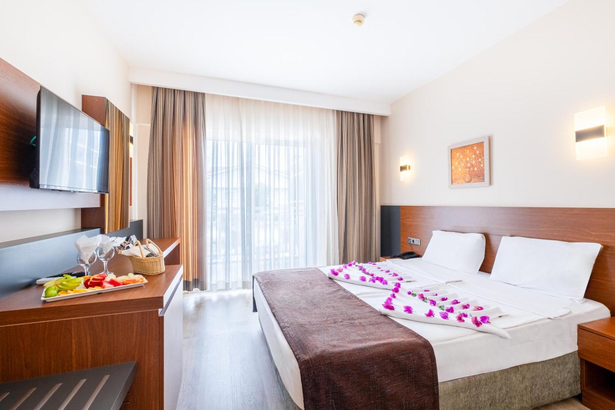 Viking Express Hotel Kemer Exterior foto